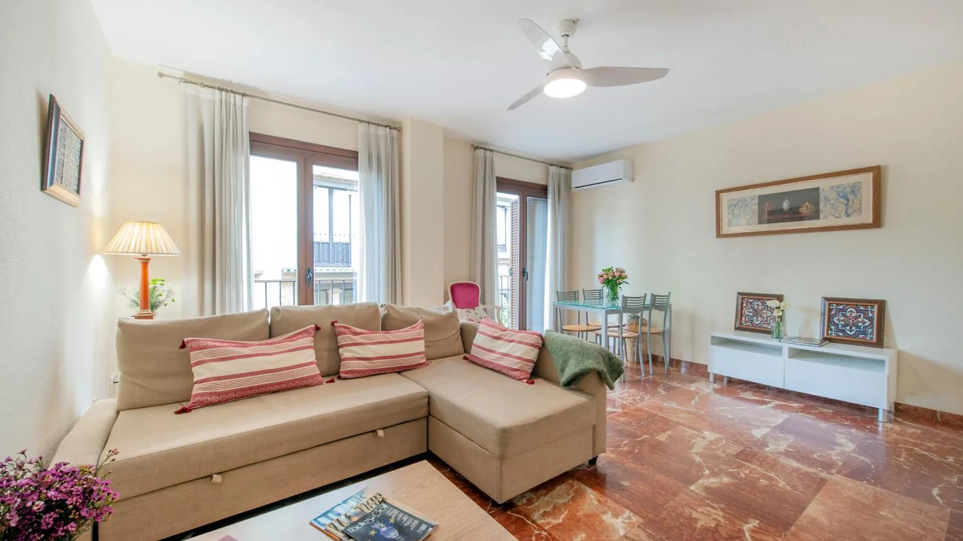 Ispal Apartment & Parking Seville Historic Center Vutse06601 Spain