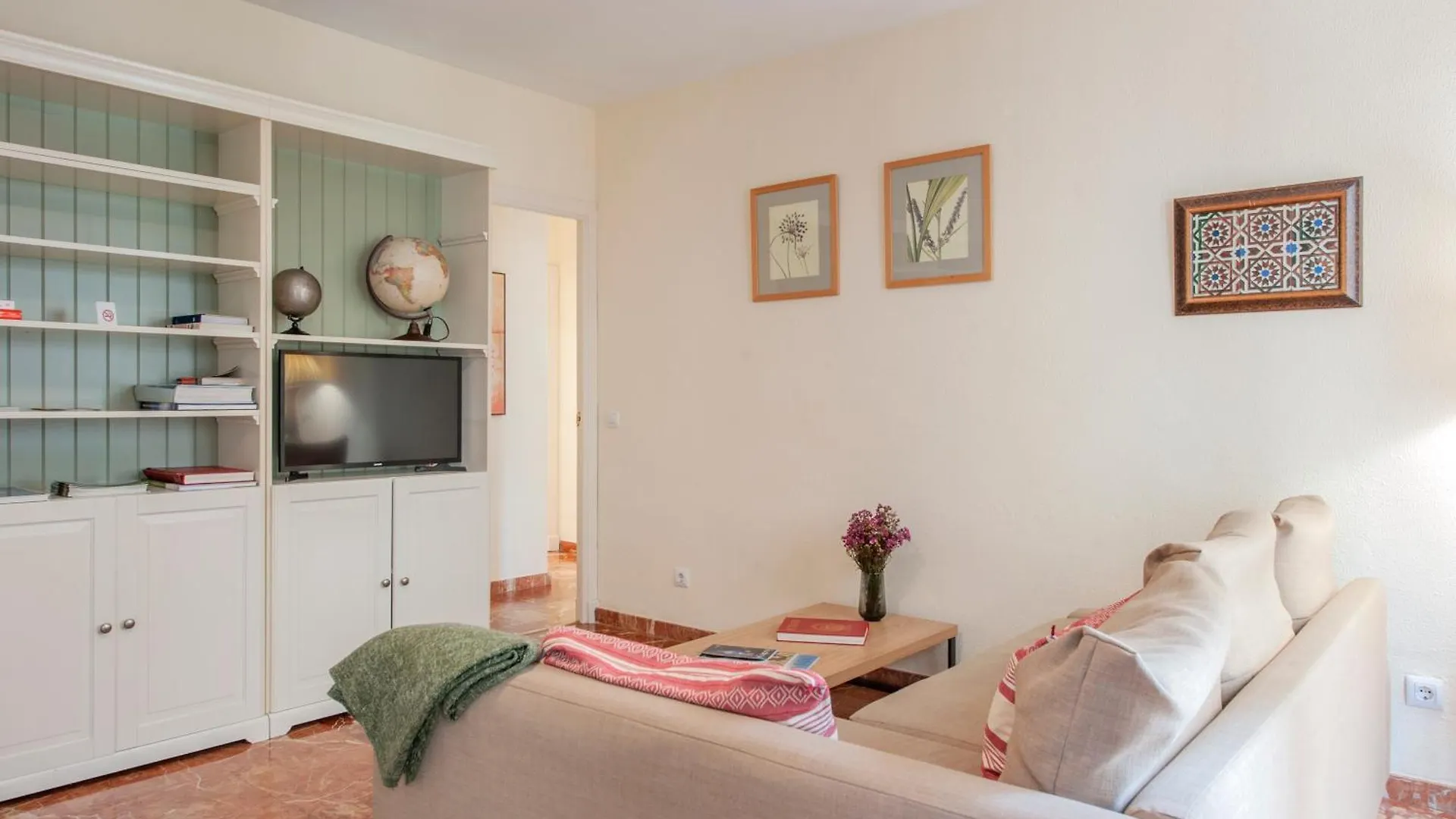 Ispal Apartment & Parking Seville Historic Center Vutse06601