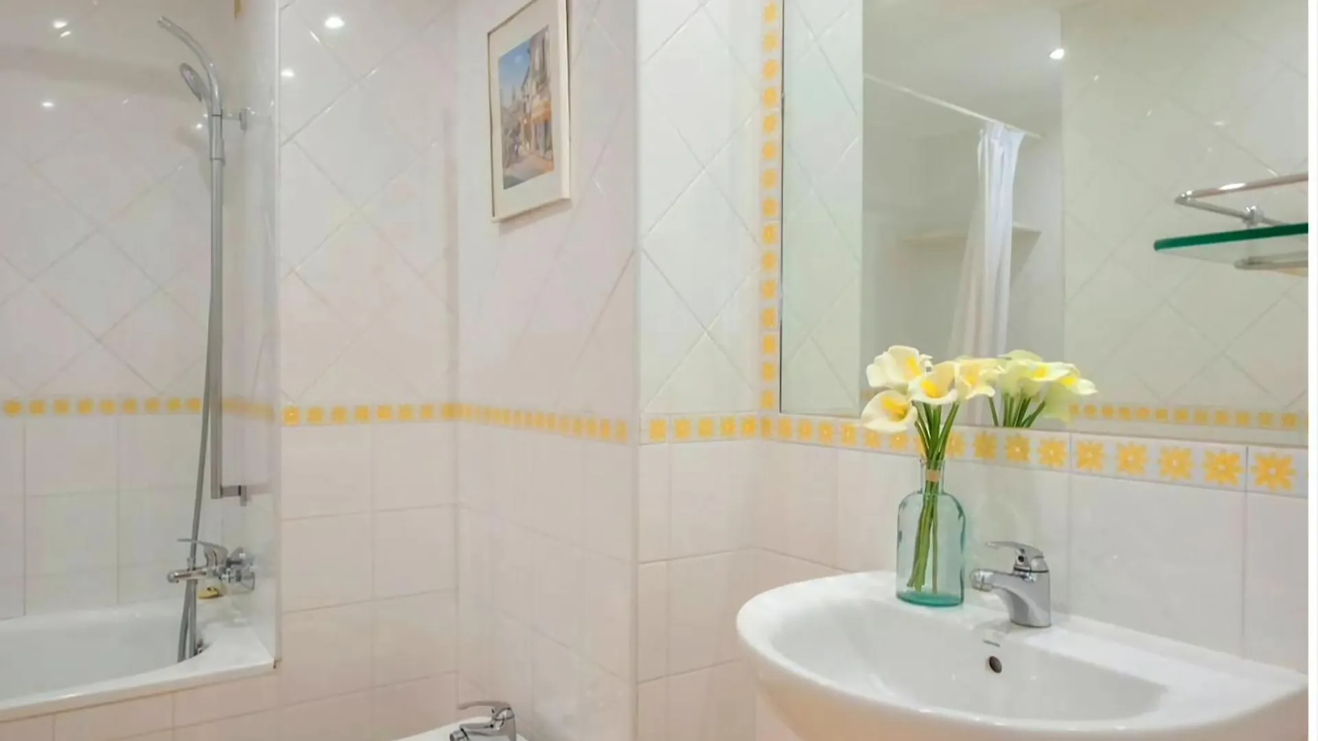 Ispal Apartment & Parking Seville Historic Center Vutse06601 0*,