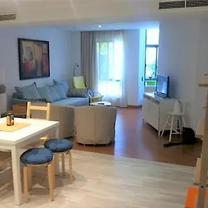 Apartment Corazon De Nervion, Excelente Ubicacion, Opcion Parking, Seville